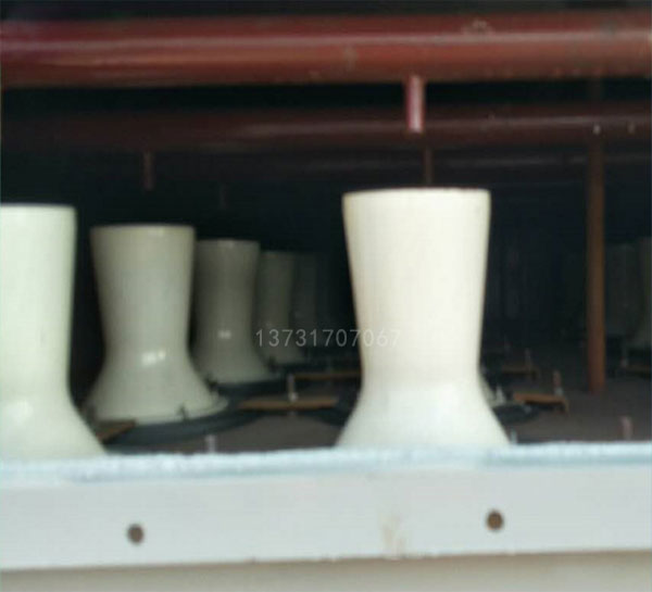 脈沖布袋除塵器內部結構特點 脈沖布袋除塵器內部結構特點